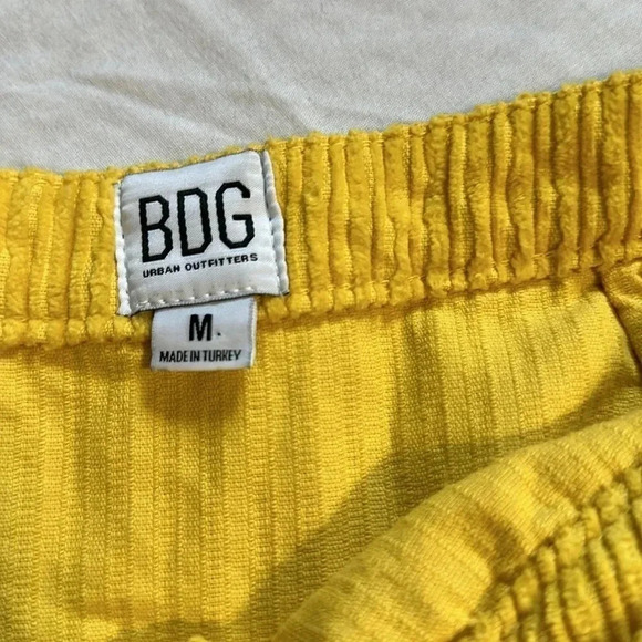 Urban Outfitters Alexa Yellow Corduroy Button Down Mini Skirt Medium - Picture 5 of 6